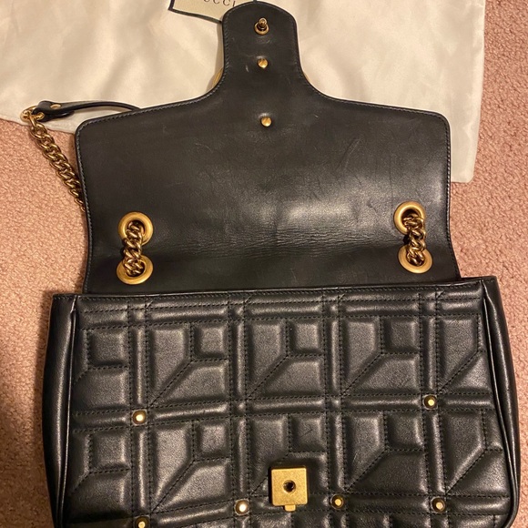 SOLD Authentic Gucci medium marmont bag - Picture 6 of 9